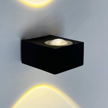 Aplique LED para exterior Helsinki, negro, 2 luces, luz cálida integrada