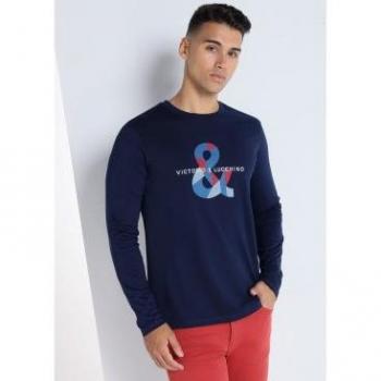 Camiseta básica manga larga con logo de Victorio & Lucchino