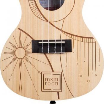 Kala mxmtoon Signature Concert Ukulele with Gig Bag, Natural