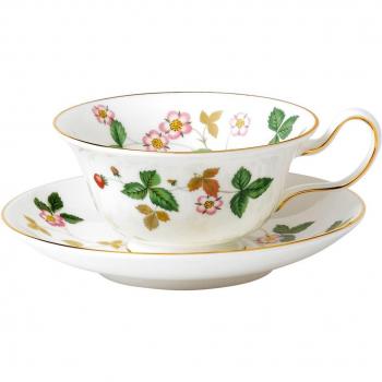 Wedgwood Wild Strawberry Teacup and Saucer Set