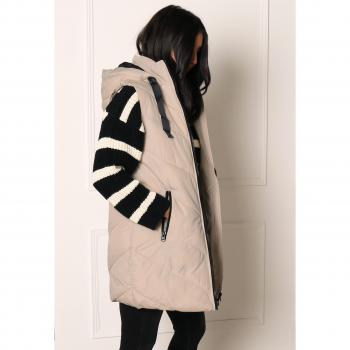 Chaleco Acolchado Skylar Beige con Capucha para Mujer