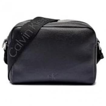 Calvin Klein Jeans Adjustable Strap Cross Body Bag for Women, Black, ONE SIZE with Zip Closure
