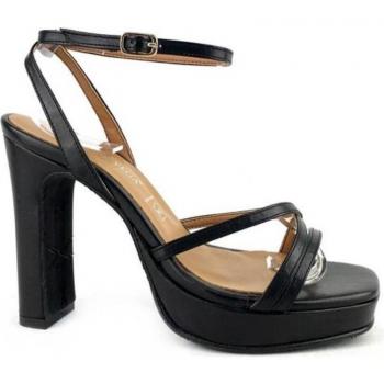 Sandalias de Mujer Daniela Vega en color negro, modelo VESITR 2259