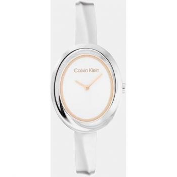 Reloj de acero para mujer Calvin Klein CK Twisted Bezel 25100055 color plata, analógico