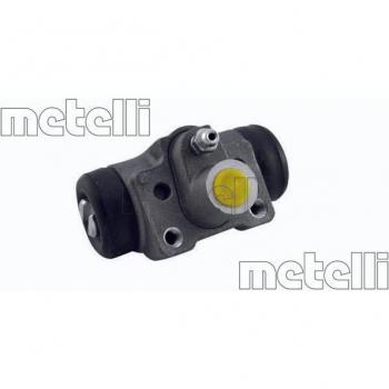 Cilindro de freno Metelli 04-0904 con características de alta calidad, diseñado para un rendimiento óptimo en sistemas de frenos, fabricado con materiales duraderos y resistentes a la corrosión, compatible con diversos modelos de