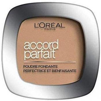 Polvo Compacto Fondante L'Oréal Paris Accord Perfecto 6.5D Caramelo Dorado 9 g
