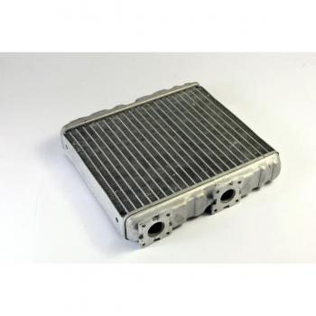 Intercambiador de calor y radiador de calefacción interior THERMOTEC D61001TT, características: diseño eficiente para transferencia de calor, compatible con sistemas de calefacción, fabricado en materiales duraderos, fácil instalación, optimiza