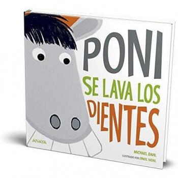 Poni se lava los dientes