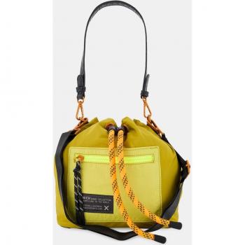 Bolso saco pequeño Deep en mostaza con varias asas
