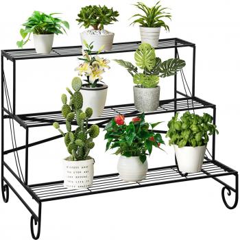 Outsunny Estantería de Metal para Plantas de 3 Niveles en Forma Escalera Soporte de Flores Macetas Multifuncional 95x63x72 cm Negro