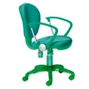 Silla rocada con brazos color verde diametro base 610 mm respaldo 490 mm x 450mm