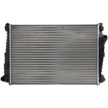 Radiador de refrigeración del motor Thermotec D7D010TT, alta eficiencia, fabricado con materiales de calidad, diseño optimizado para un mejor flujo de aire, compatible con múltiples modelos de vehículos