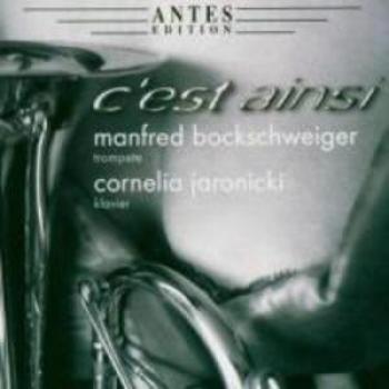 C'Est Ainsi Premium Quality Decorative Art Piece