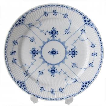Royal Copenhagen estriado con punta plato 27 cm