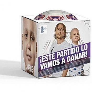 Juegaterapia | Balón Pelón Solidario | Pelota de Fútbol Niños y Niñas Personalizado por Jorge y Luka Modric | Juguete Unisex Color Blanco | Material: PVC | 23*23*30 Centímetros