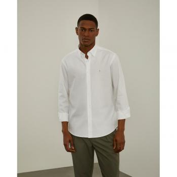Camisa de hombre en algodón corte slim Lion of Porches con estampado liso en blanco