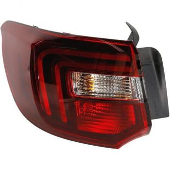 Luz trasera MAGNETI MARELLI 714081660301 - Piloto trasero, diseño optimizado para visibilidad, fácil instalación, compatible con varios modelos de vehículos, alta resistencia a impactos y condiciones climáticas adversas