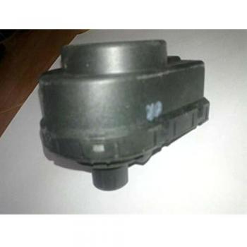 Motor de válvula de 3 vías Saunier Duval S5720600 para modelos TWIN, ISOTWIN, ISOMAX, THEMACLASSIC y THEMATEK