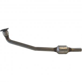 Catalizador BOSAL 099-166 con características de alta calidad, diseñado para cumplir con las normativas de emisiones, fabricado en acero inoxidable, fácil instalación y compatible con una amplia gama de vehículos