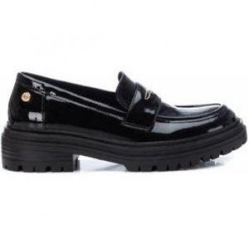 Mocasines para Mujer Xti 142001 en Charol Negro