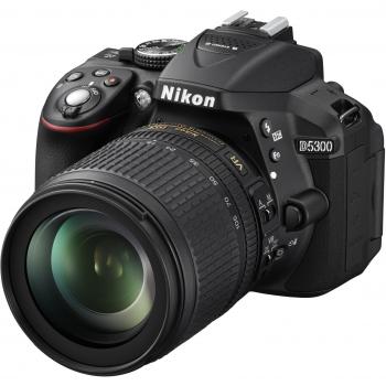 Cámara Réflex Digital Nikon D3500 Kit 24.2 MP con Lente AF-S DX 18-105mm f/3.5-5.6G ED VR