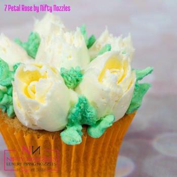 Sugar and Crumbs Nifty Nozzle de 7 Petal de rose