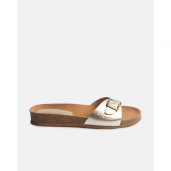 Sandalias de piel color amarillo con hebilla dorada para mujer
