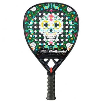 Bullpadel Tello Di Nenno MX Vertex 04 2024 Pala de Pádel con tecnología de carbono, núcleo de goma EVA, forma diamante, balance alto y diseño aerodinámico
