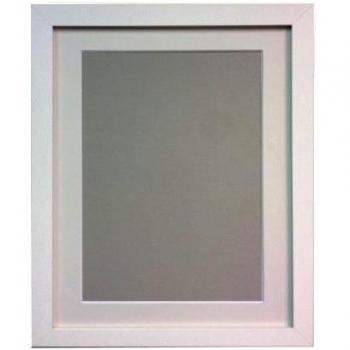 FRAMES BY POST Marco de fotos blanco H7 de 25 mm de ancho con soporte blanco de 12 x 10 pulgadas, tamaño de imagen 9 x 7 pulgadas