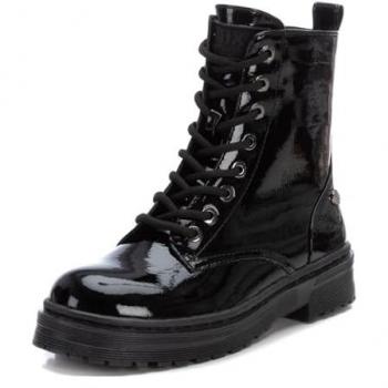 Botín de niña Xti con cordones y cremallera lateral, color negro, talla 37, estilo militar y casual