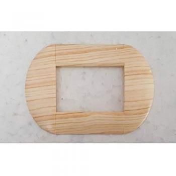 Placa Compatible Living International Bticino Bombate Pino Claro - 3 Foros