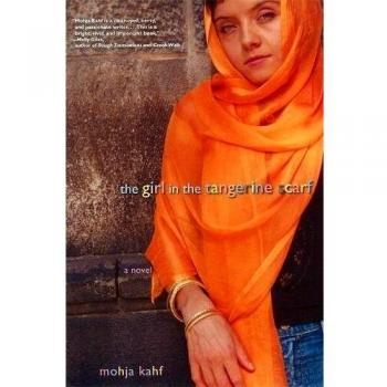 The Girl in the Tangerine Scarf: A Novel