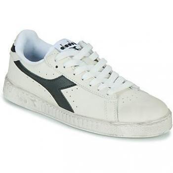 Diadora GAME L LOW WAXED Men's Shoes (Trainers) in White