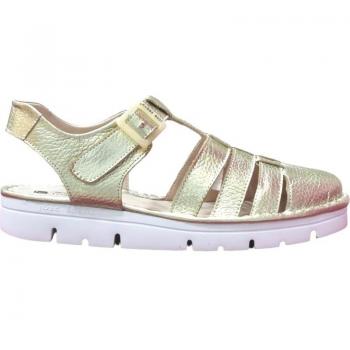 Sandalias de mujer Jose Saenz en color oro, modelo cangrejera, fabricadas en piel con acabado metálico champán