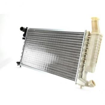 Radiador de refrigeración del motor THERMOTEC D7P022TT