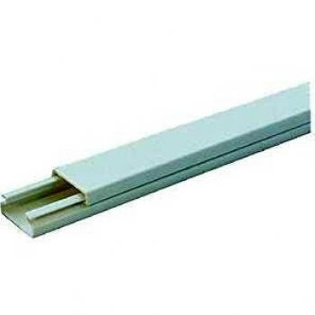 Canalina Pasacables Blanca con Coperchio 40x25 mm - 2 m (sin separador)
