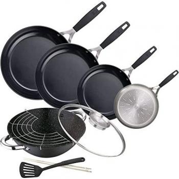 Juego de 4 Sartenes Antiadherentes de 12/16/24/28 cm + Wok con Accesorios Bergner