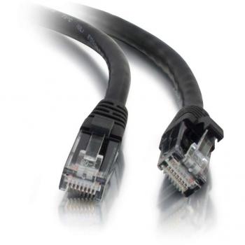C2G Cable de conexión de red de 5 m Cat5e sin blindaje y con funda (UTP), color negro