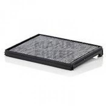 Original MANN-FILTER Interior Filter CUK 33 001 – Pollen filter with active charcoal – For trucks