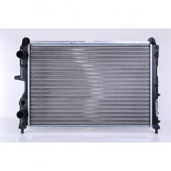 Radiador de refrigeración del motor NISSENS 61816 - Radiador de alta calidad, diseñado para un enfriamiento eficiente, fabricado con materiales duraderos, compatible con diversas marcas y modelos de vehículos