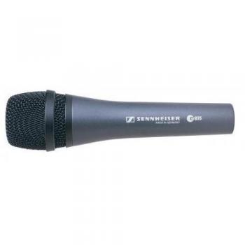 Shure Beta 87C Cardioid Condenser Vocal Microphone with Clip and Case