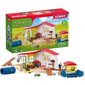 Schleich Farm World Pet Hotel Playset 42607 with Accessories