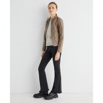 Chaleco JDY Rue en punto color crudo para mujer