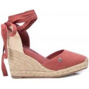 Sandalias Refresh para mujer con cuña de 9cm y cintas atadas al tobillo