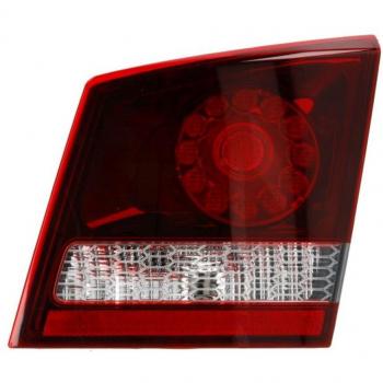 Luz trasera TYC 17-0855-16-9 - Piloto trasero, compatible con vehículos específicos, diseño de alta calidad, fácil instalación, óptima visibilidad y seguridad en la carretera