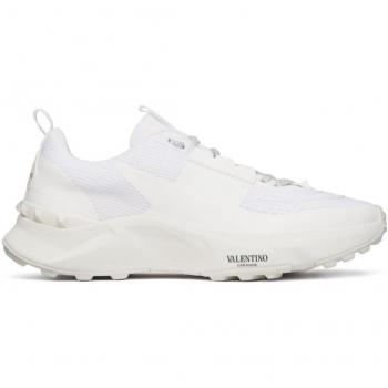 Valentino Garavani Men's True Act Sneakers in White | Size 42 | 4Y0S0H96PTN0BO