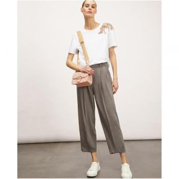 Pantalón de vestir de mujer modelo zanahoria con cinturón