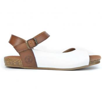 Sandalias planas de mujer de piel en blanco
