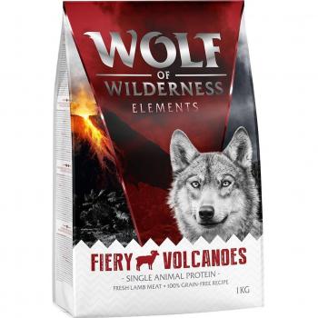 Wolf of Wilderness Senior Green Fields with Lamb - 5 x 1 kg Wolf of Wilderness Elements Fiery Volcanoes with Lamb - 300 g Wolf of Wilderness Dog Food Promotion: Buy 3 Get 1 Free! - Fiery