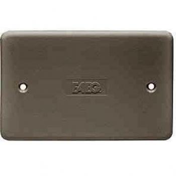 Coperchio para caja de empotrar 7 puestos IP40 blanco con 6 orificios